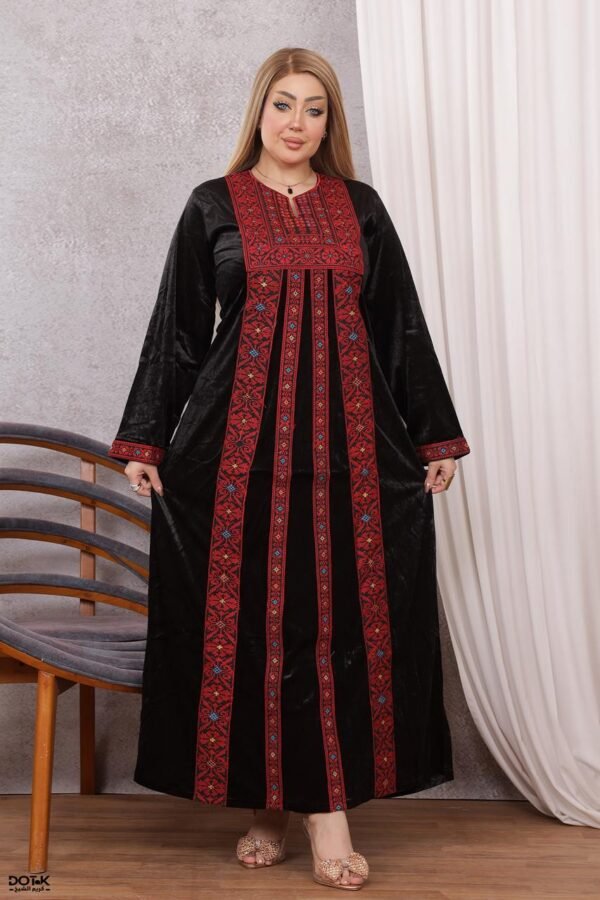 موديل مخمل اردني كود 0601 - اسود